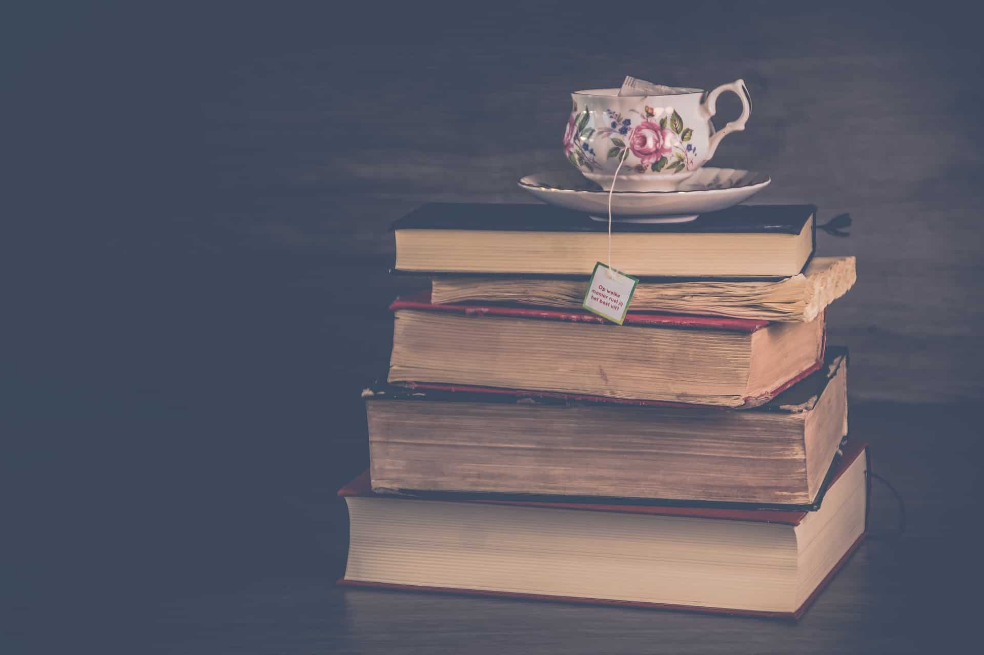 19 Reasons why you Should go to the Library