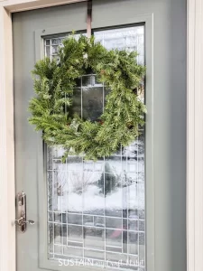 Make this Christmas wreath